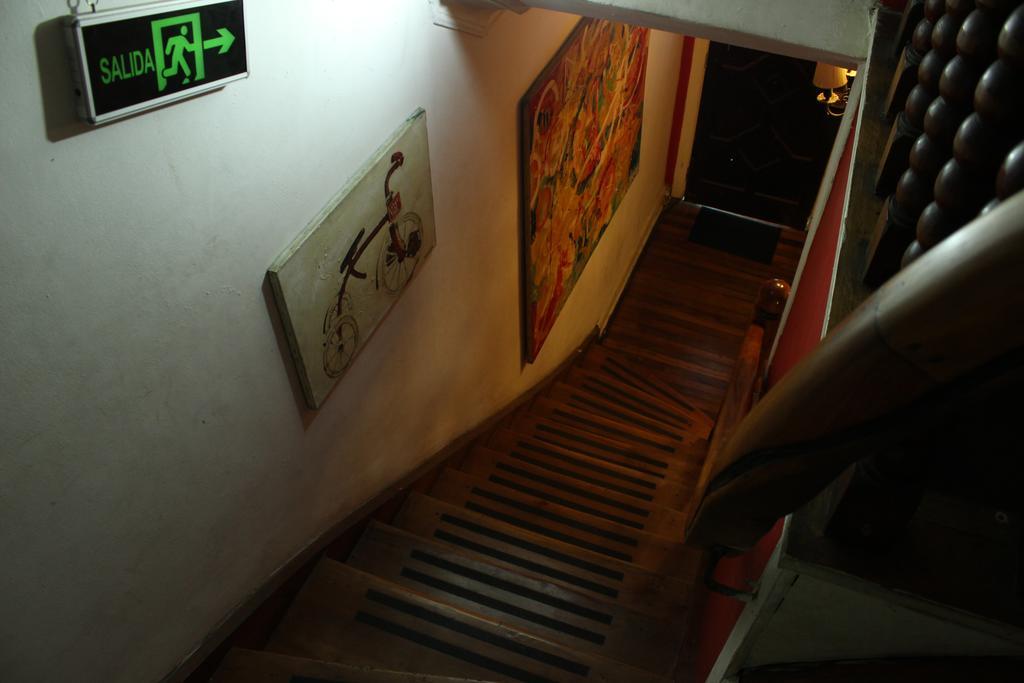 Don Santiago Hostel Екстериор снимка
